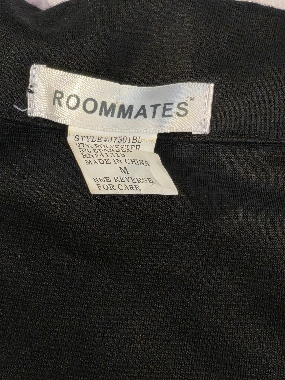 Roommates stunning black